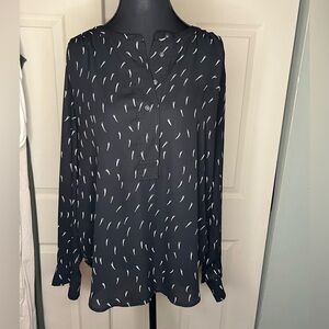 LOFT Abstract Dash Print Split Neck Blouse Small (runs large)